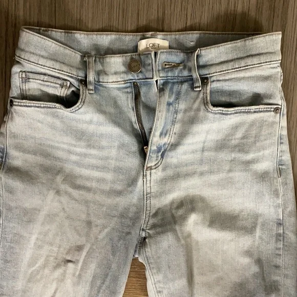 LOFT High waist straight leg jeans- gently used - Picture 2 of 2